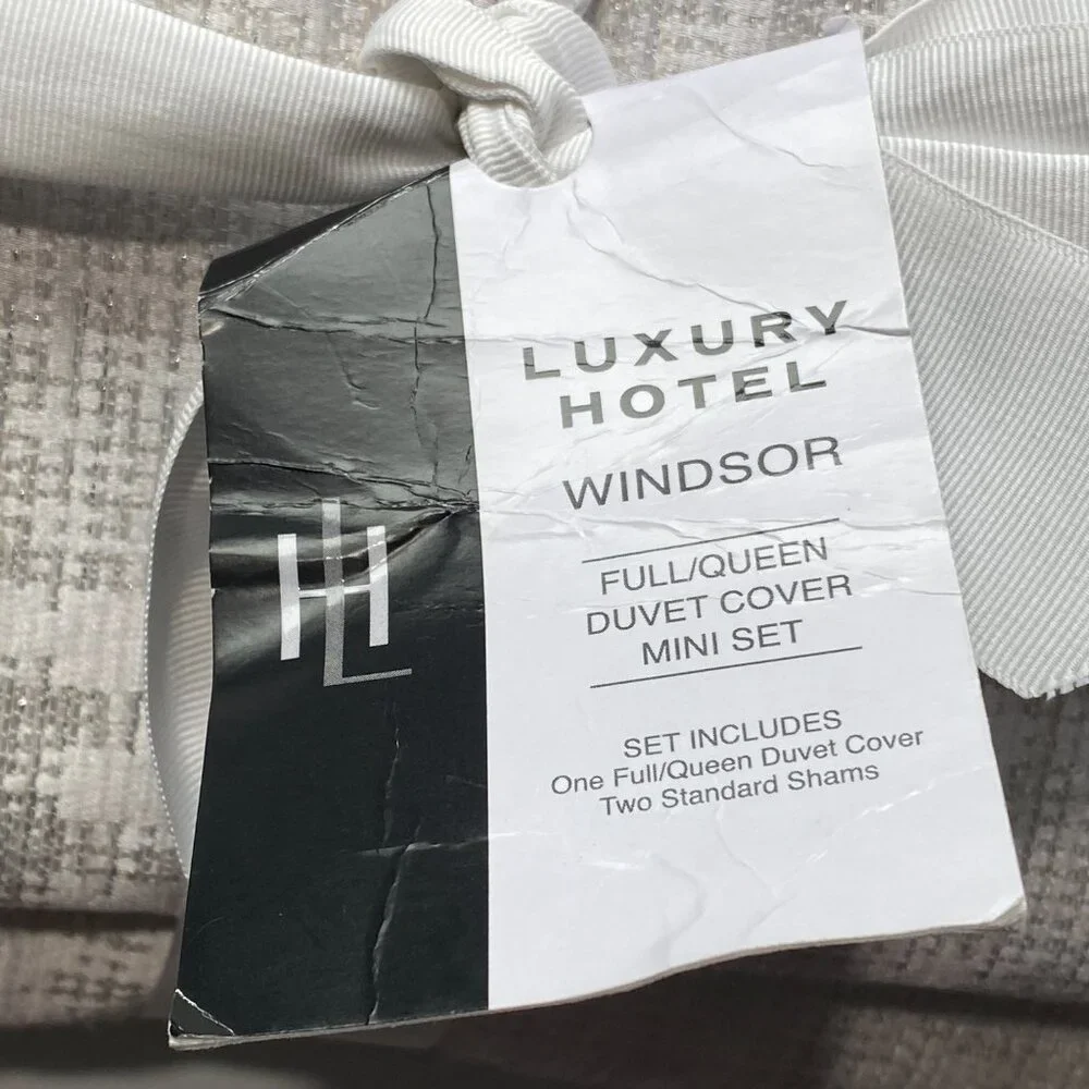Luxury Hotel new tags